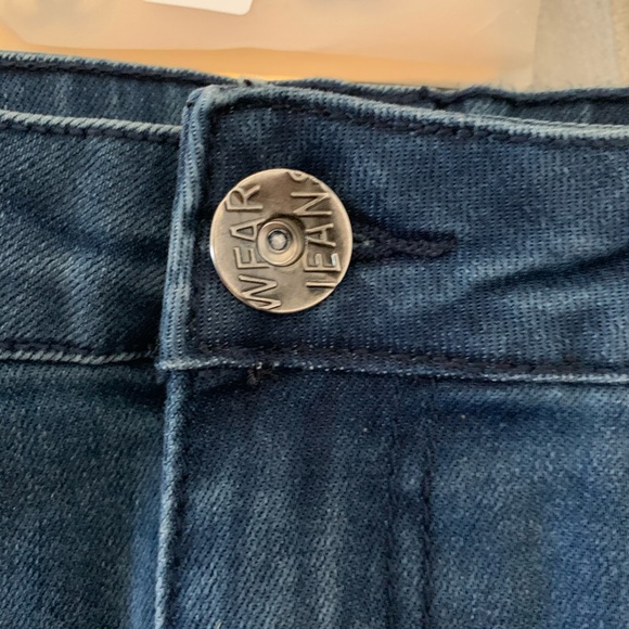 Skirt - Picture 5 of 7